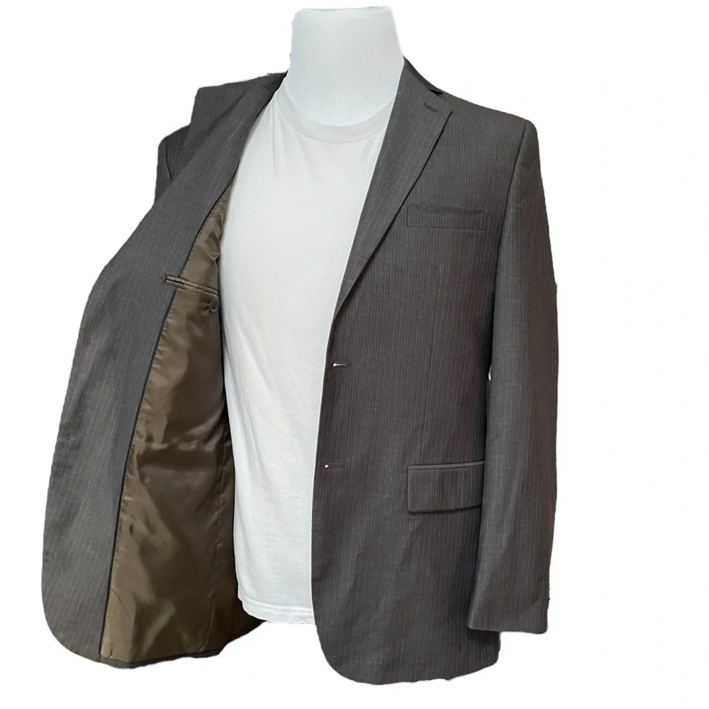 Banana‎ Republic Two Button Pin Stripe Blazer Sport Jacket Size: 42R